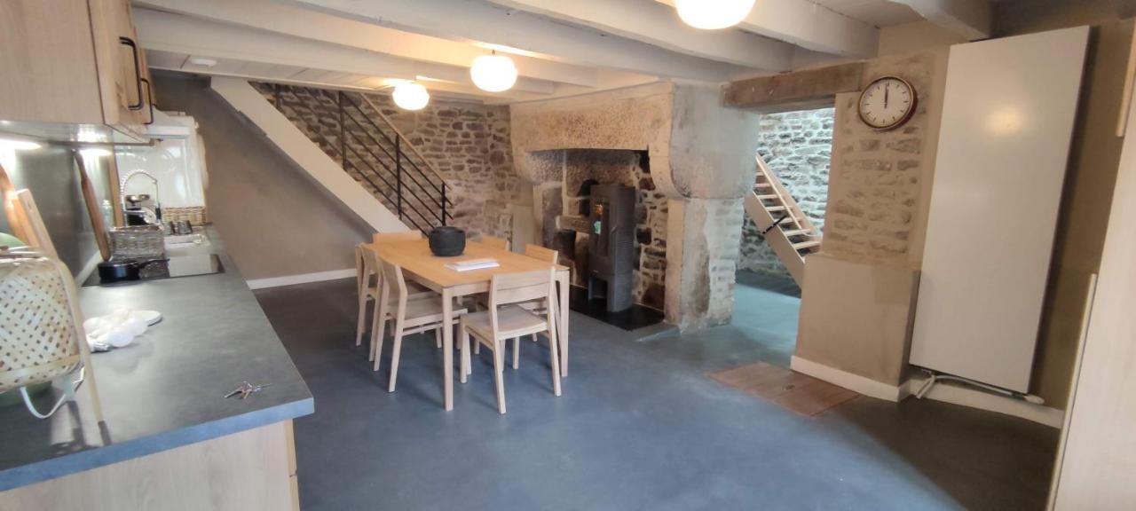 Le Pas Du Loup Villa Royere-de-Vassiviere Bagian luar foto